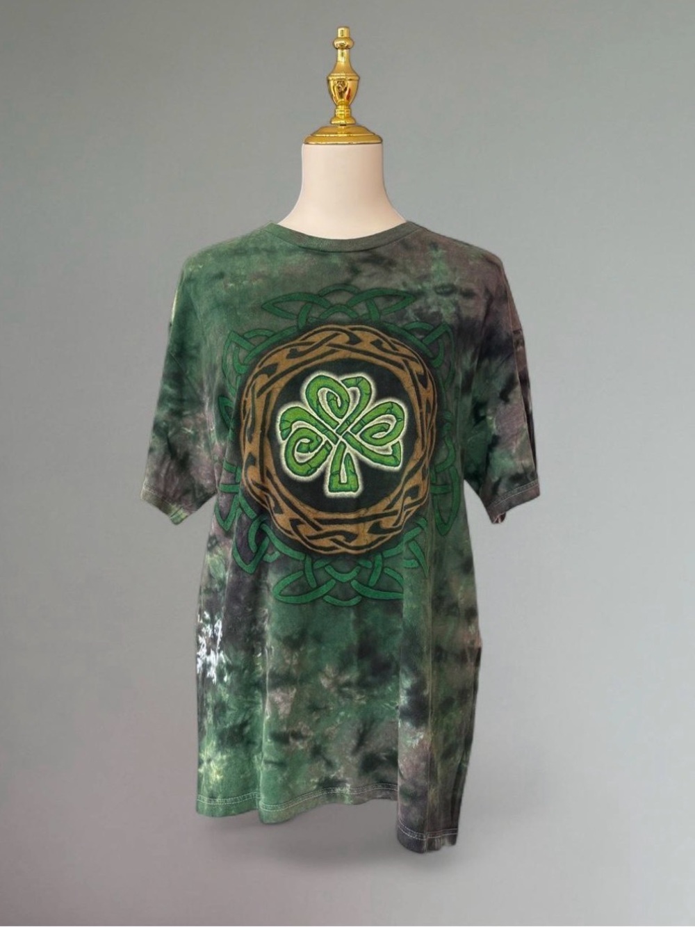 Vintage Delta Pro Weight Celtic Shamrock Tie-Dye Graphic T-Shirt | Adult L
